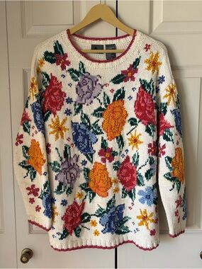 Lizwear | Vintage knit floral sweater. Grandmacore. Cottage core. Large. Chic